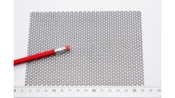 226F Sample - Small, Expanded Metal, Flattened, Steel Mesh