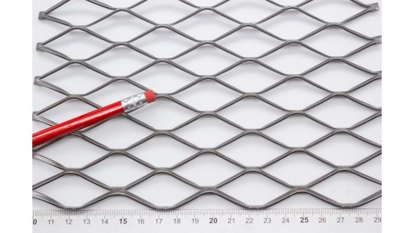 2093 - Large, Expanded Metal, Raised, Steel Mesh