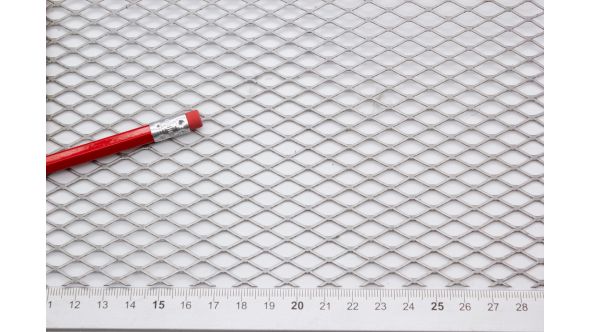 N7112F - Small, Expanded Metal, Flattened, Stainless Steel Mesh