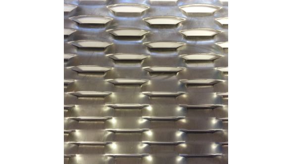 Dublin - Large, Expanded Metal, Raised, Aluminium Mesh